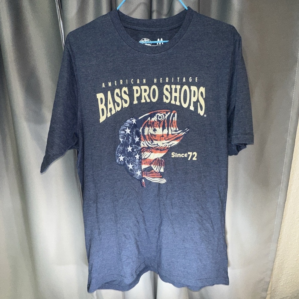 Bass Pro Shops American Flag Fishing Graphic T Shirt Mens Size Medium